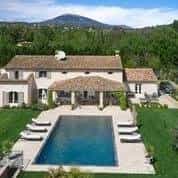 房子 在 Opio, Provence-Alpes-Cote d'Azur 10044579