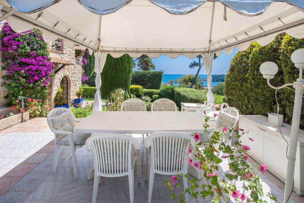 Rumah di Antibes, Provence-Alpes-Cote d'Azur 10044640
