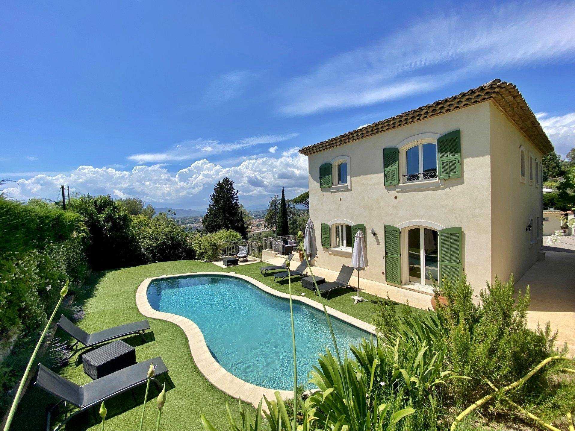 Haus im Le Cannet, Provence-Alpes-Côte d'Azur 10044642