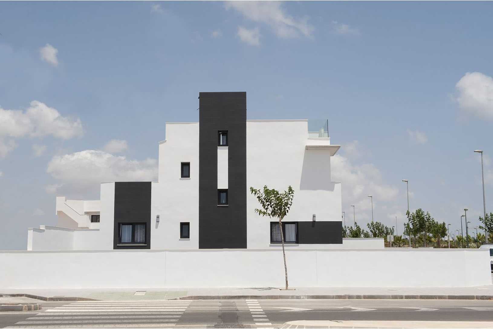 House in Torre De La Horadada, Costa Blanca South 10044679