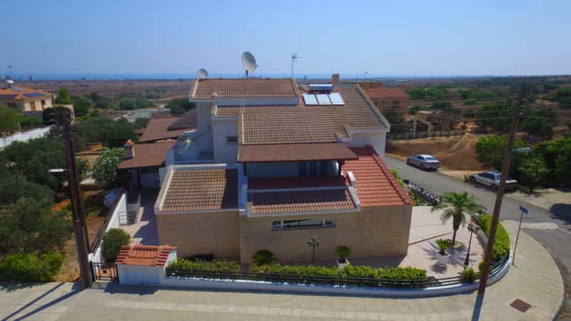 House in Dherynia, Famagusta 10044757