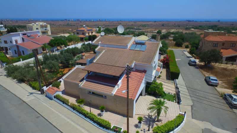 House in Dherynia, Famagusta 10044757