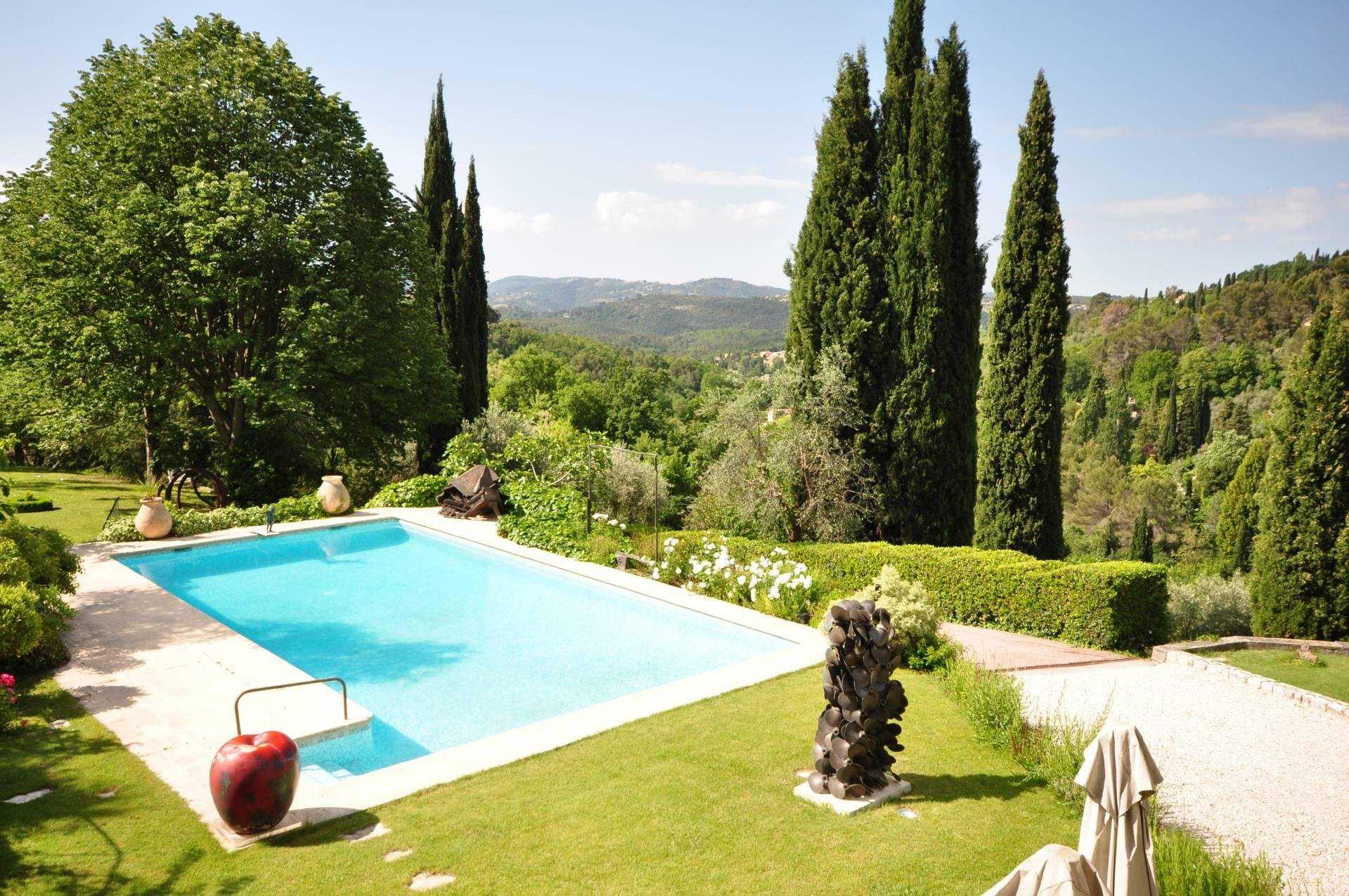 Hus i Grasse, Provence-Alpes-Cote d'Azur 10044762
