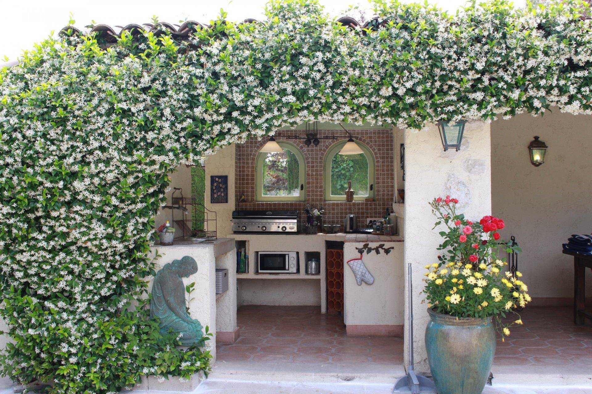 Haus im Mouans-Sartoux, Provence-Alpes-Côte d'Azur 10044878