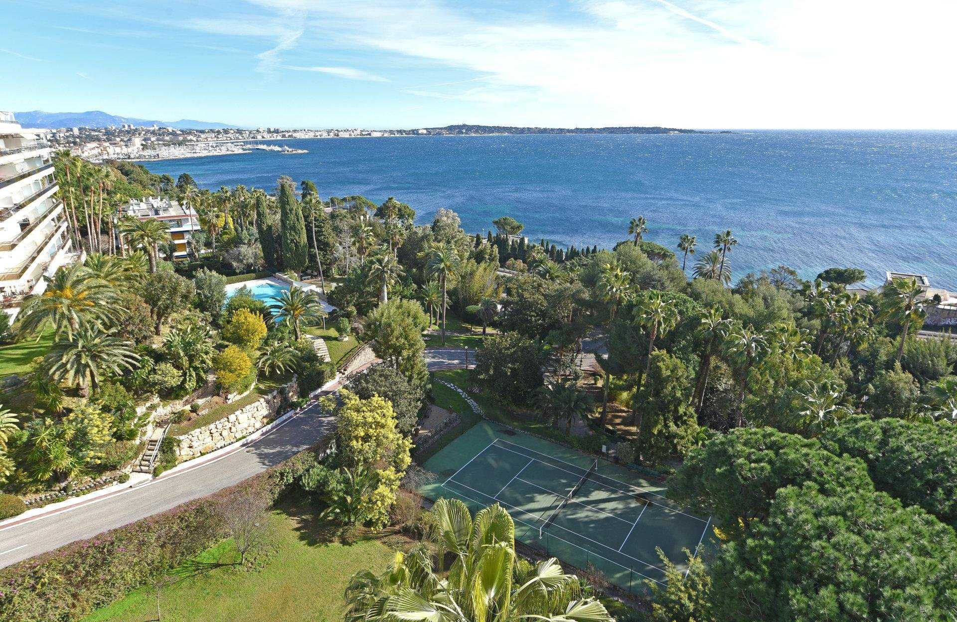 Condominium in Cannes Eden, Provence-Alpes-Cote d'Azur 10045116