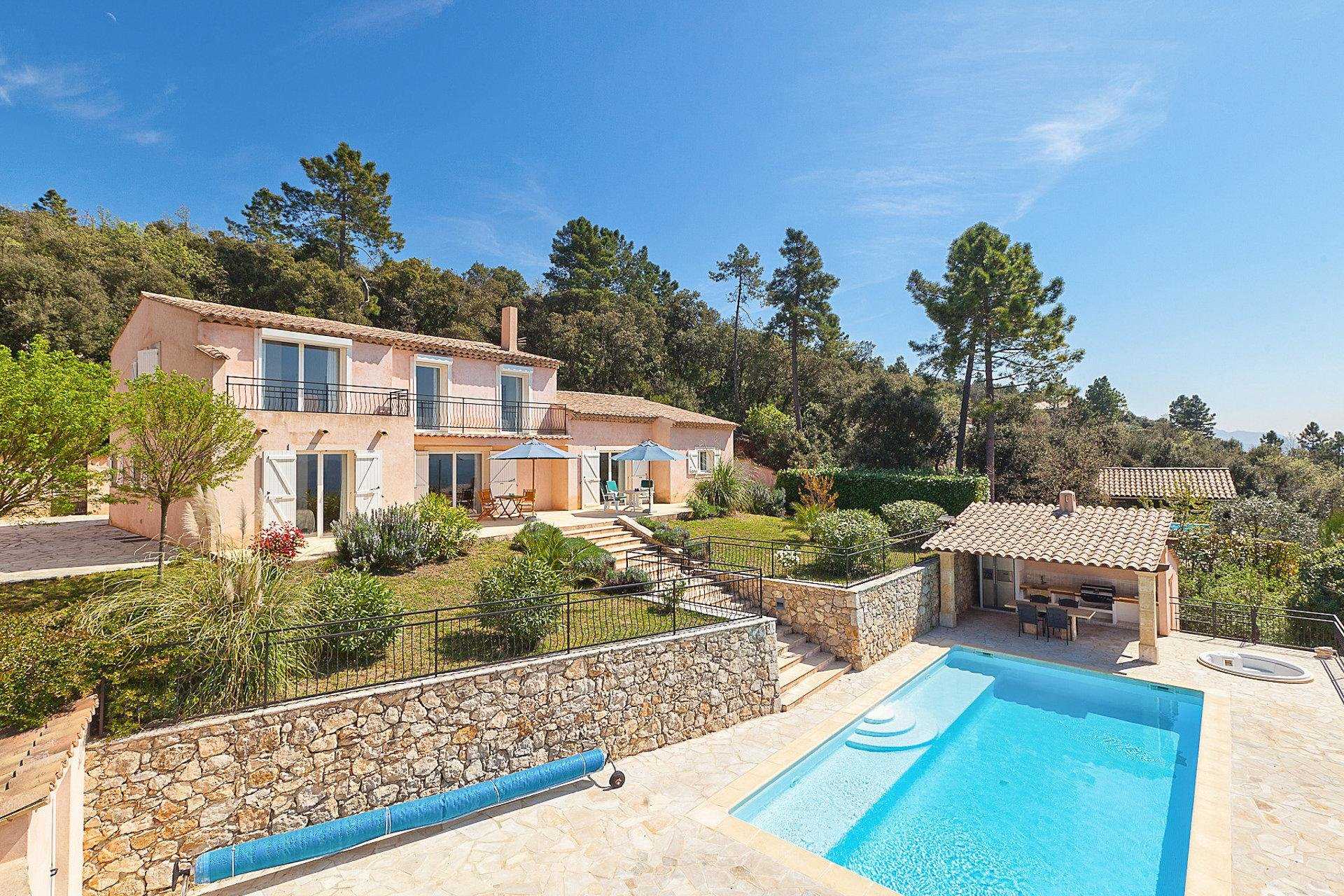 Huis in Montauroux, Provence-Alpes-Côte d'Azur 10045196