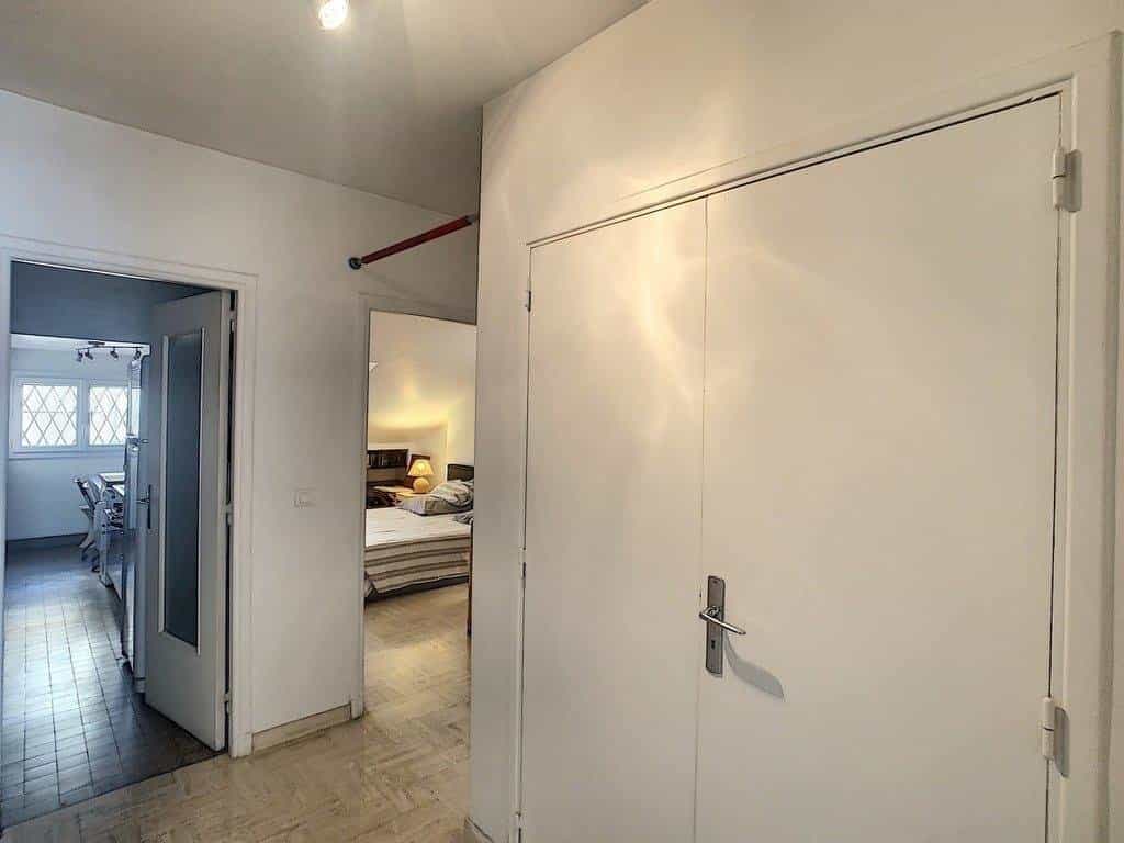 公寓 在 Saint-Julien-d'Asse, Provence-Alpes-Cote d'Azur 10045218