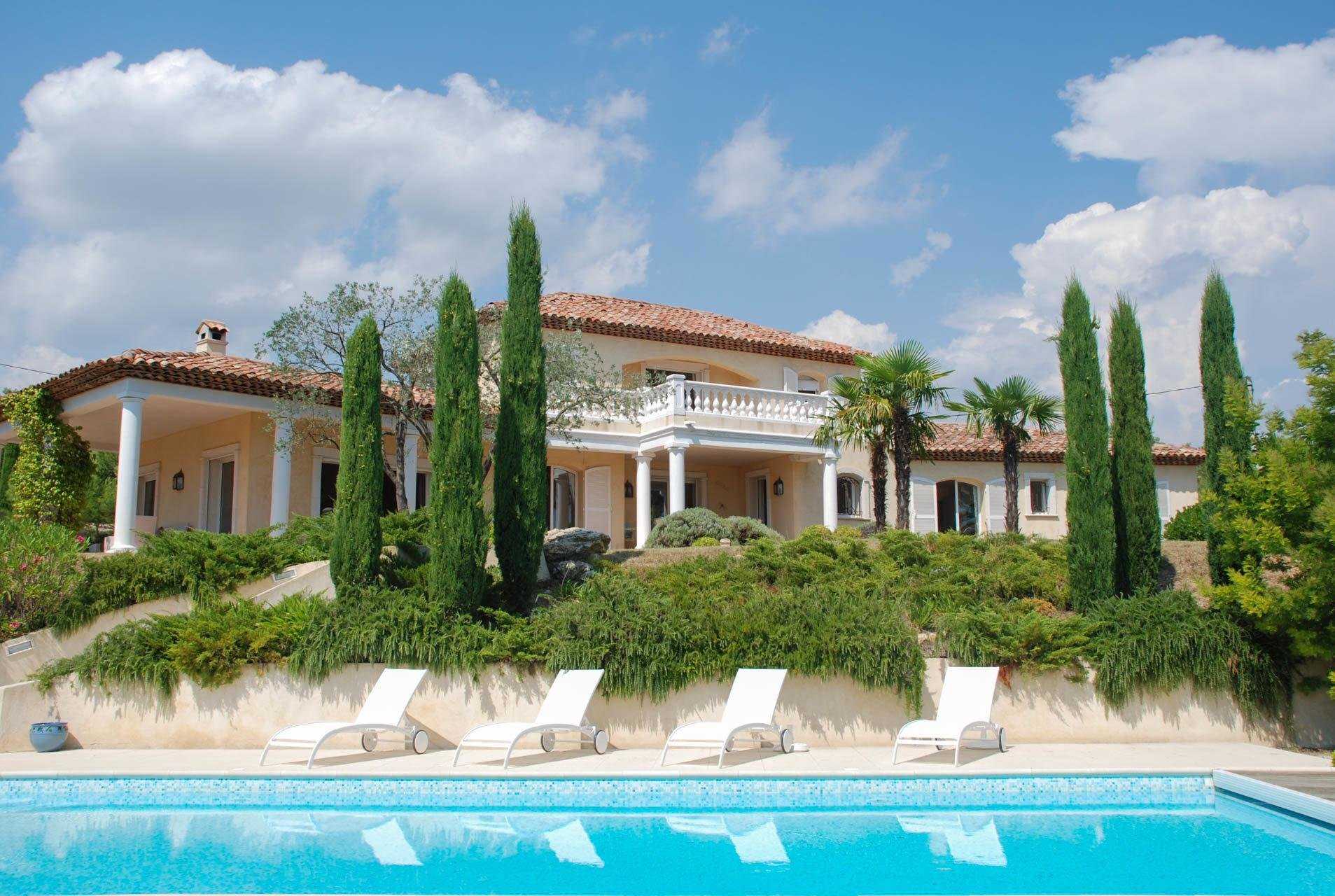 Hus i Seillans, Provence-Alpes-Cote d'Azur 10045238