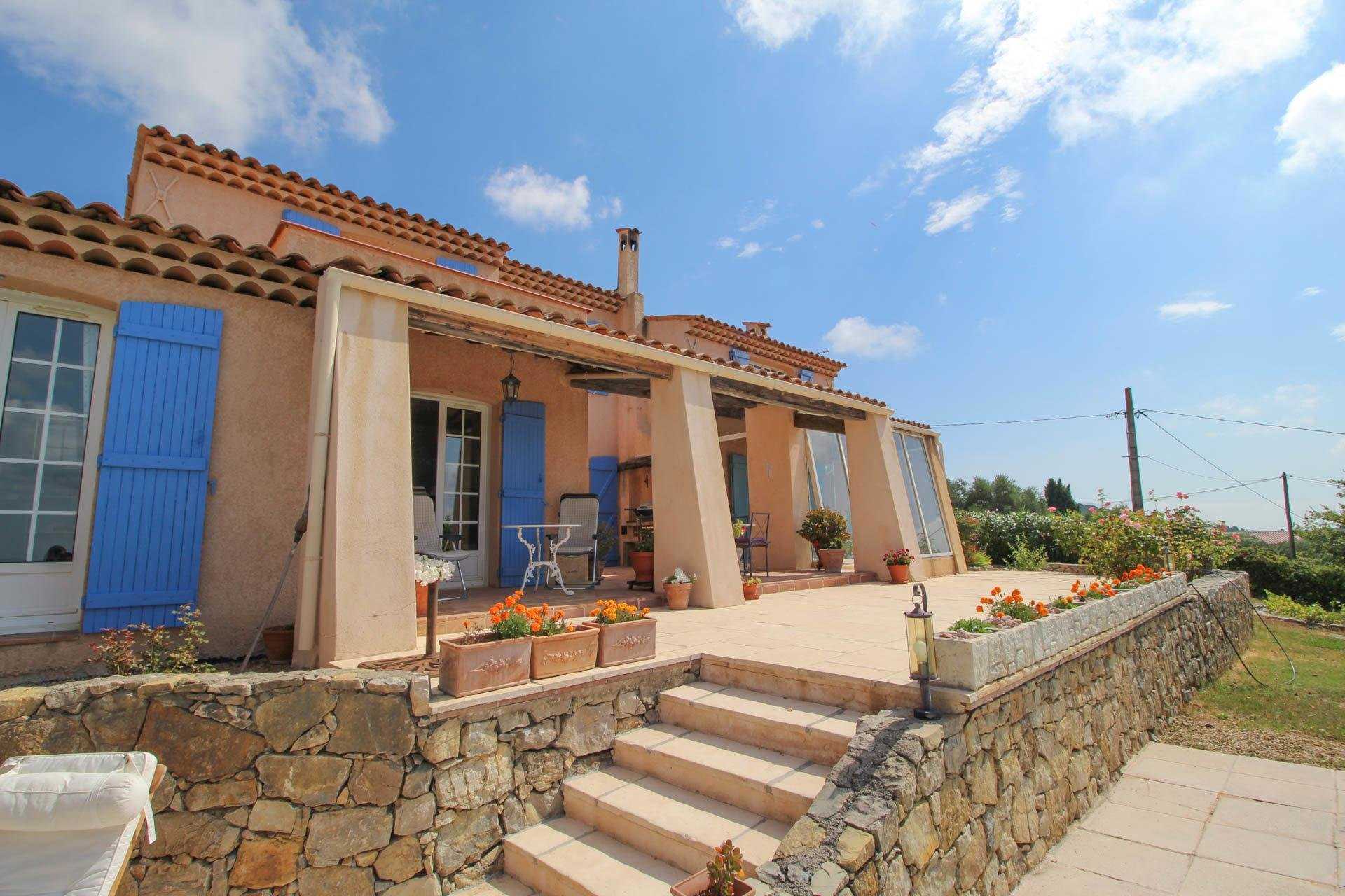 casa no Montauroux, Provença-Alpes-Costa Azul 10045307
