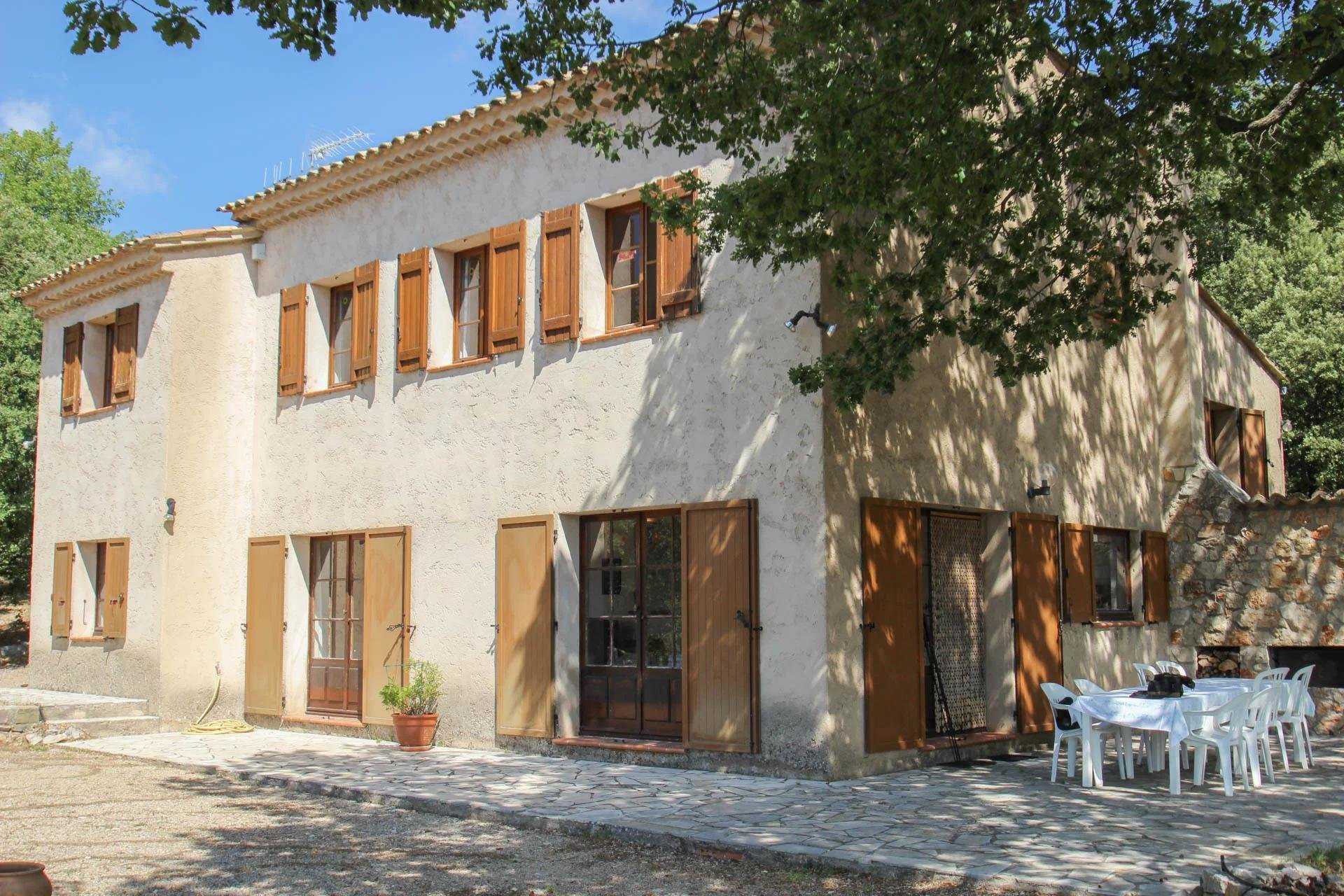 Huis in Bargemon, Provence-Alpes-Côte d'Azur 10045316