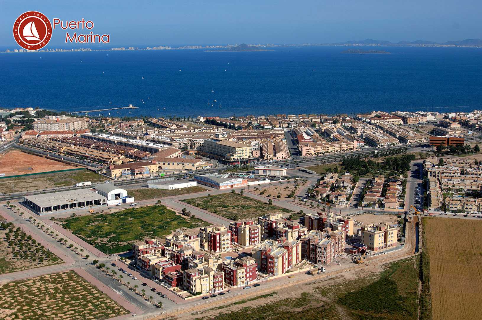 Condominium in Los Alcazares, Murcia 10045419
