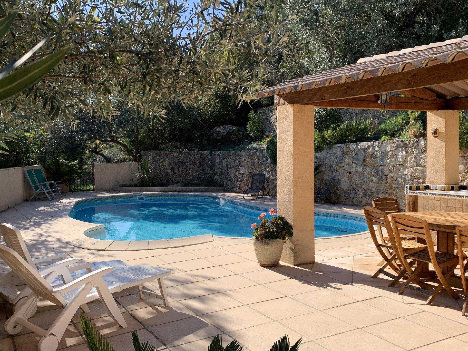 Hus i Seillans, Provence-Alpes-Cote d'Azur 10045421