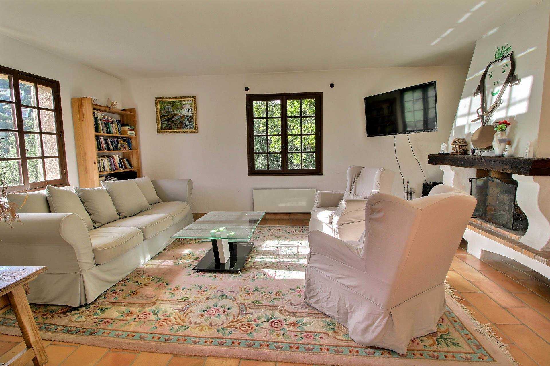 rumah dalam Montauroux, Provence-Alpes-Côte d'Azur 10045589