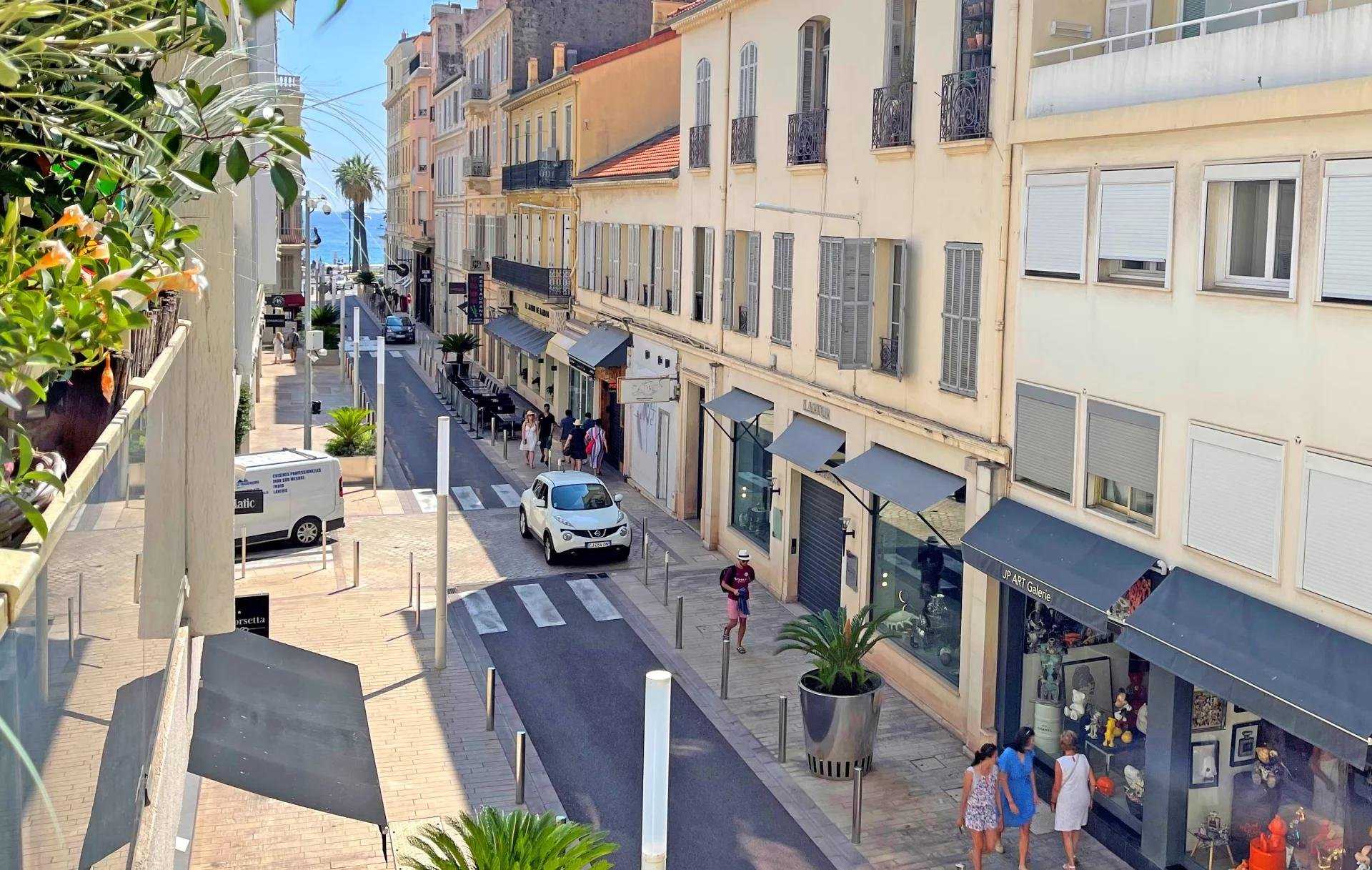 Borettslag i Cannes, Provence-Alpes-Cote d'Azur 10045653