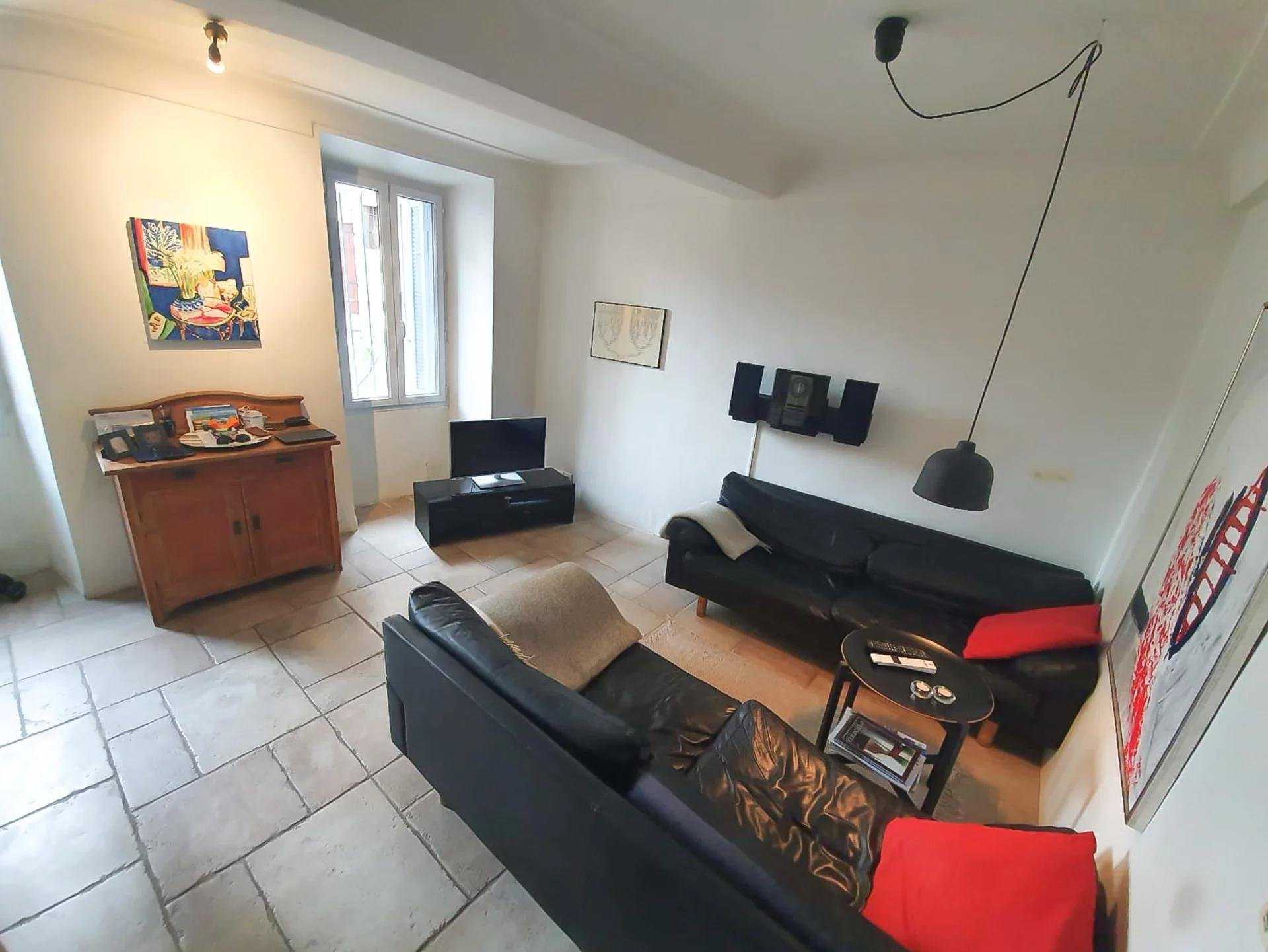 Casa nel Le Broc, Provenza-Alpi-Costa Azzurra 10045759
