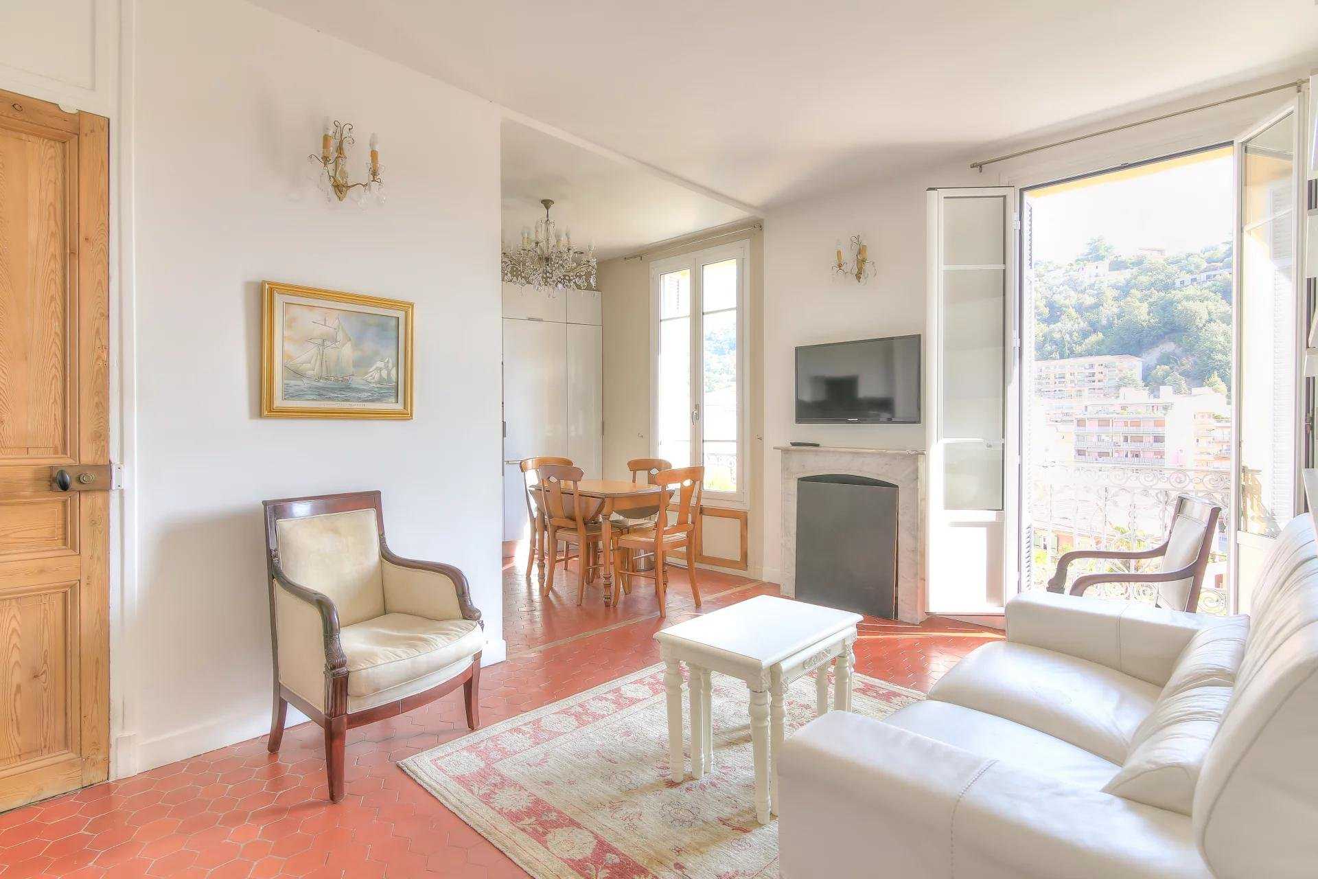 Condominium dans Menton, Provence-Alpes-Côte d'Azur 10045791