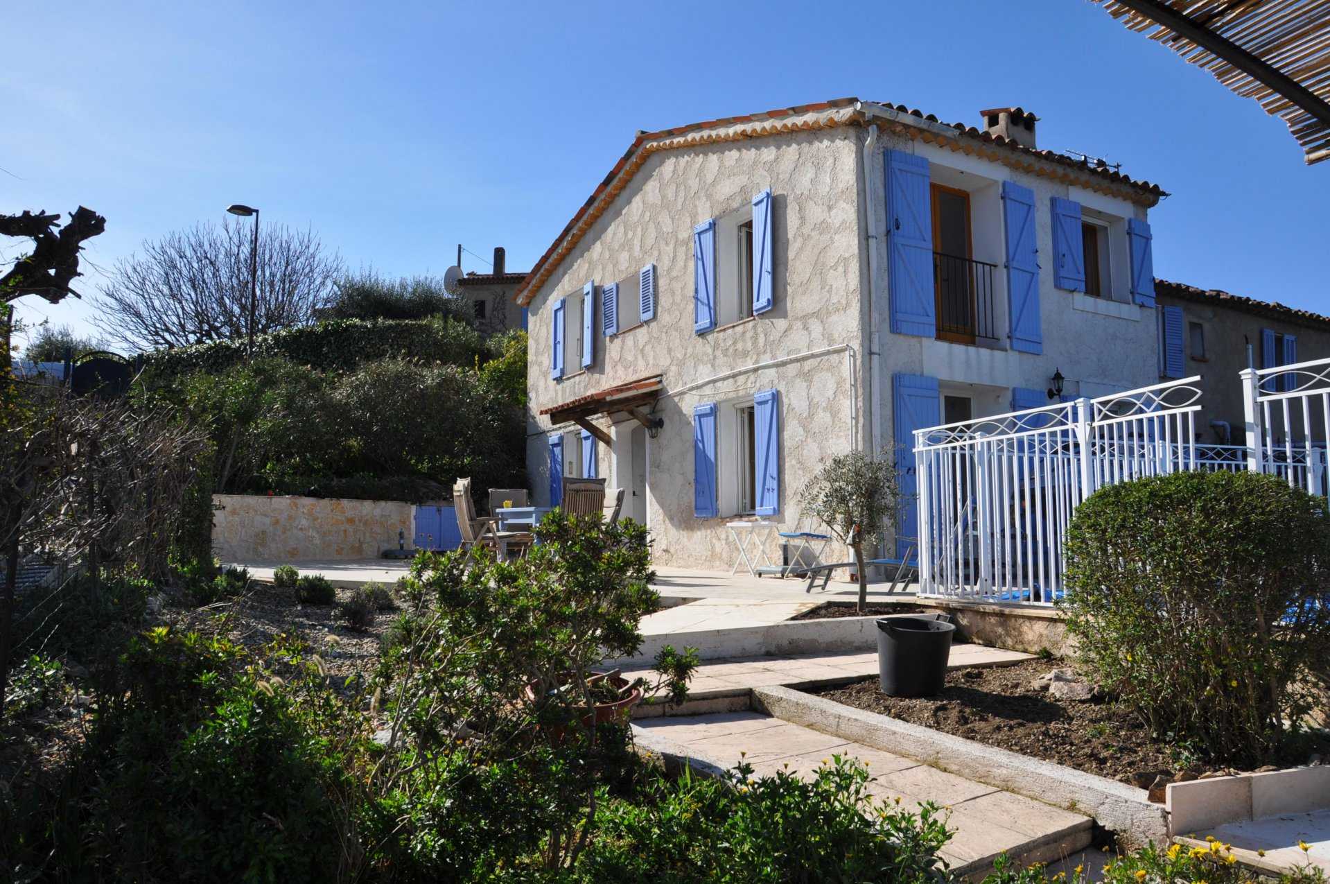 House in Tanneron,  10045797
