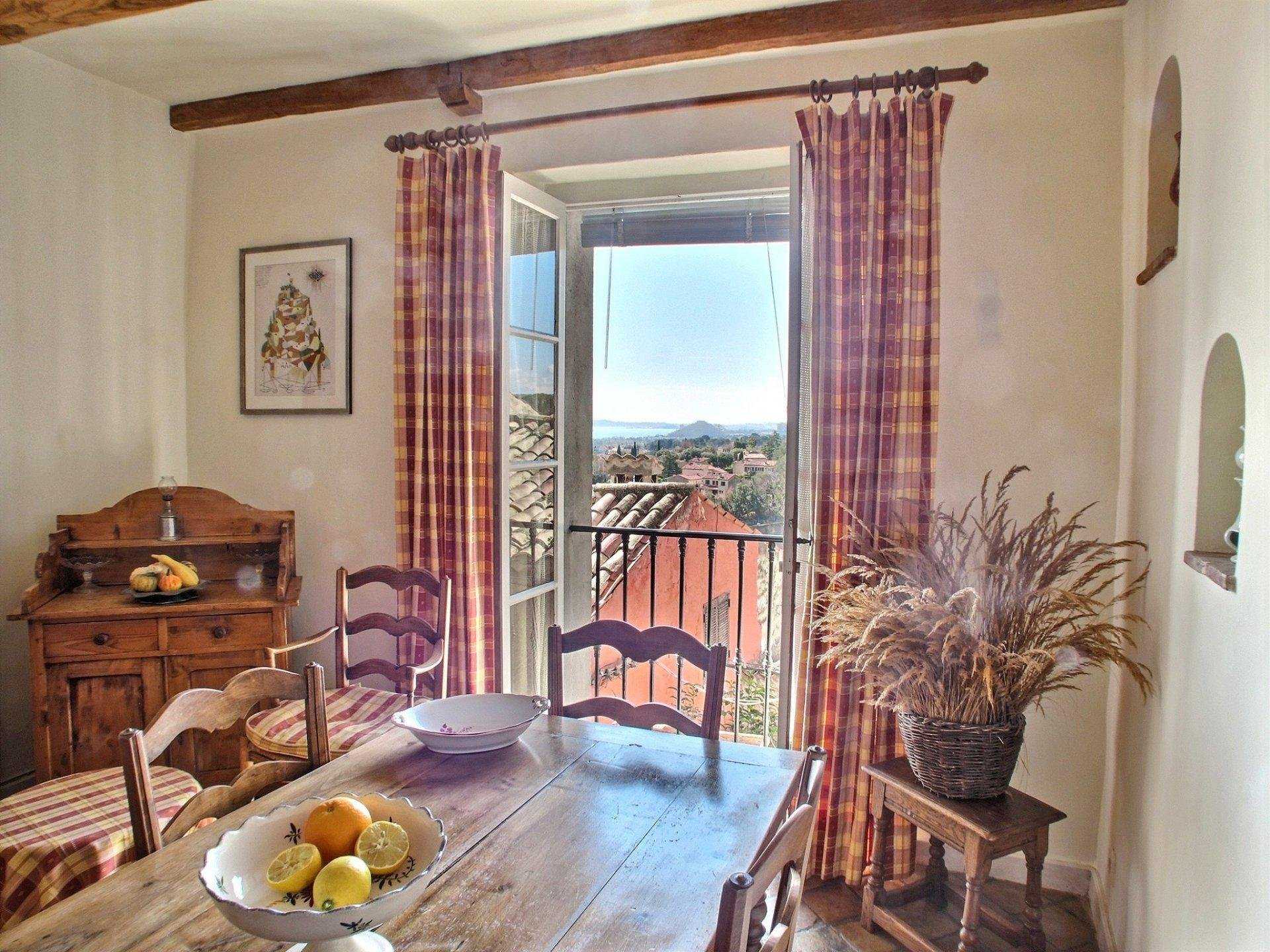Huis in Cagnes-sur-Mer, Provence-Alpes-Côte d'Azur 10045799