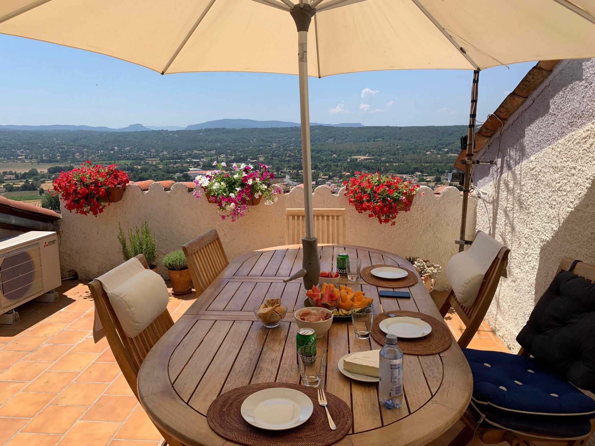 Condominium in Fayence, Provence-Alpes-Cote d'Azur 10045801