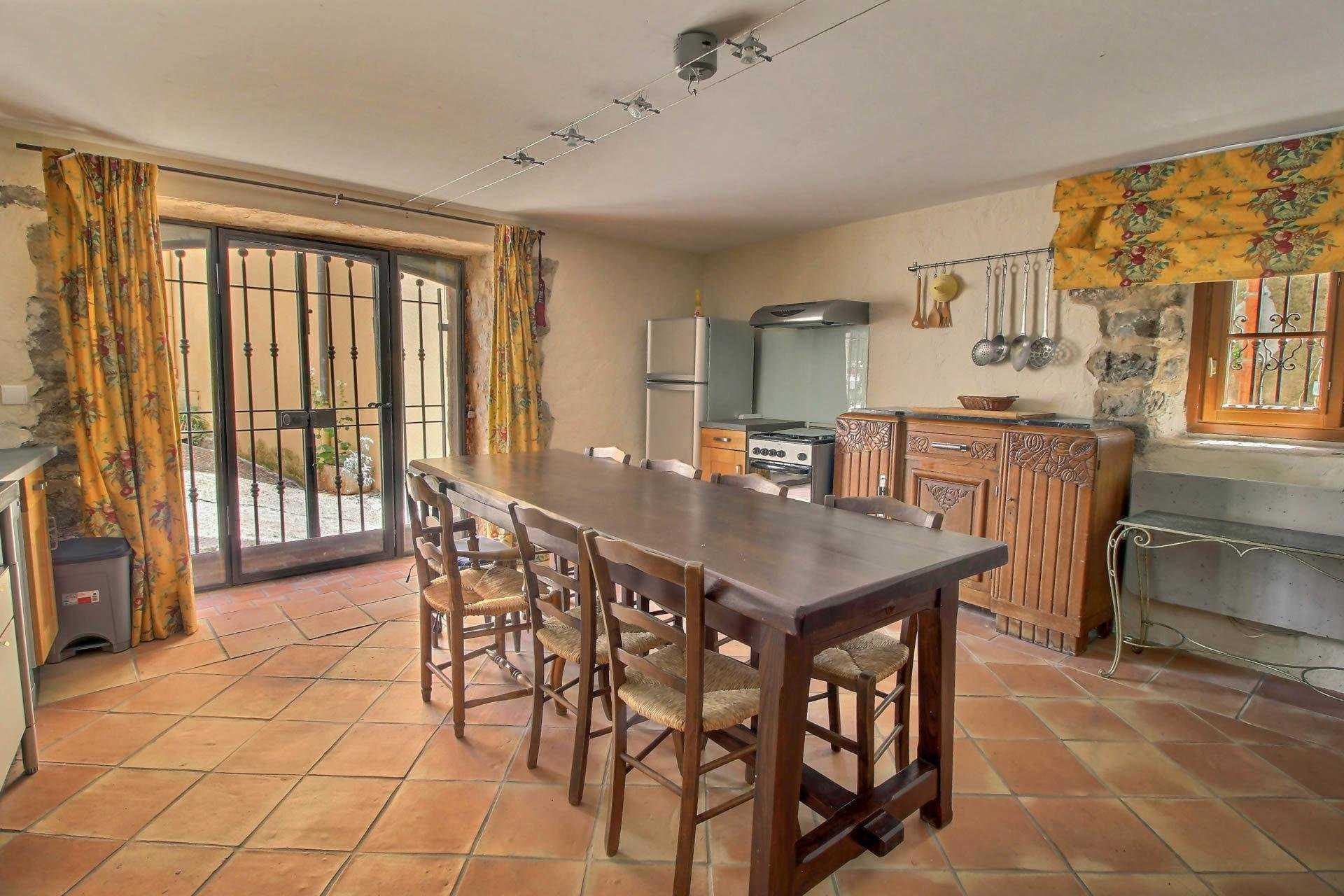 Rumah di Callian, Provence-Alpes-Cote d'Azur 10045804