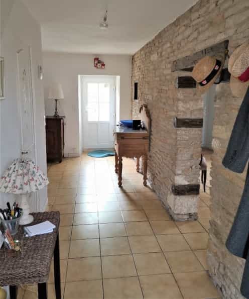 Condominio nel Is-sur-Tille, Borgogna-Franca Contea 10046017