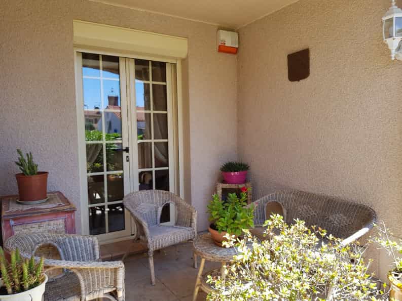 मकान में Palau-del-Vidre, Occitanie 10046116