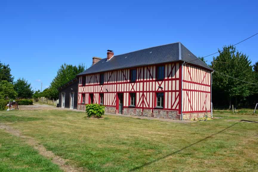 Будинок в Thiberville, Normandie 10046122