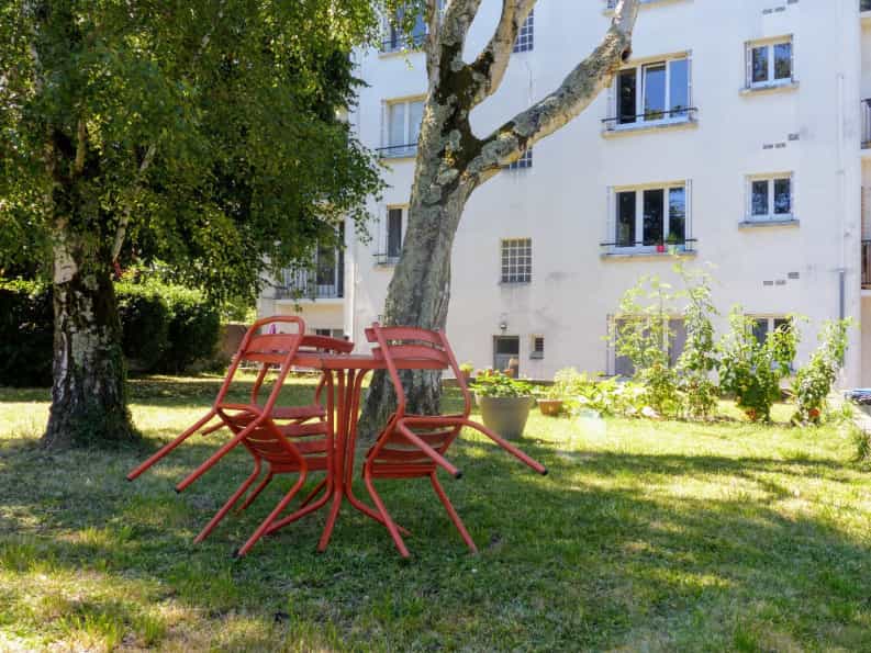 Condominium in Nantes,  10046254