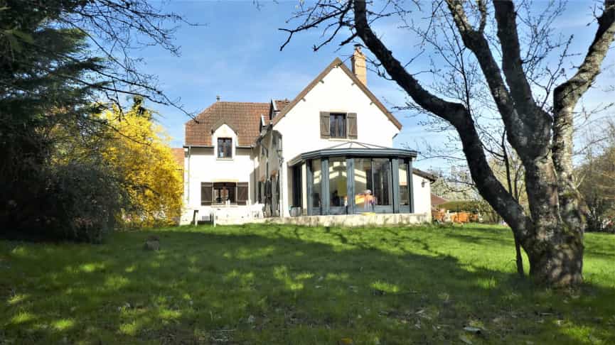 Rumah di Nanteuil-la-Fosse, Grand Est 10046286