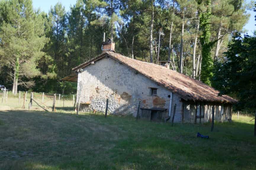 House in Moustey, Nouvelle-Aquitaine 10046321
