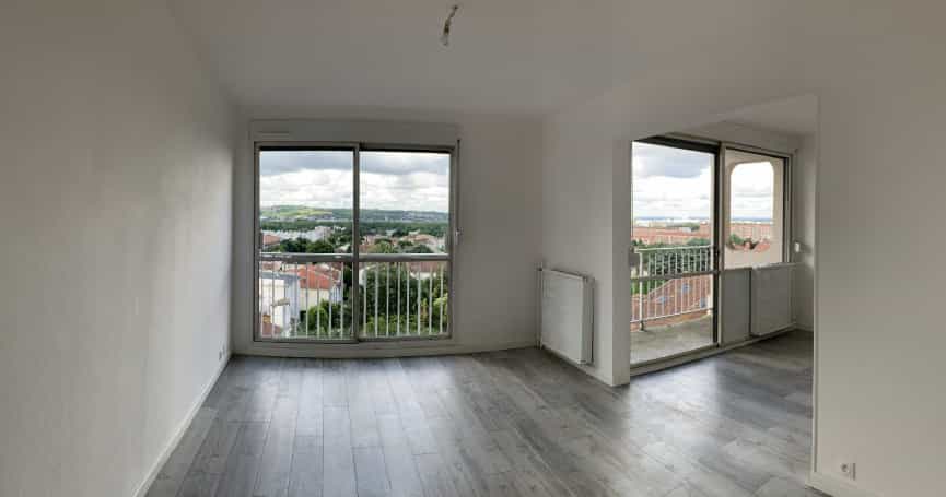 Condominium in Balma, Occitanie 10046322
