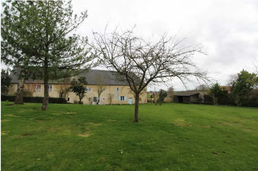 House in Secqueville-en-Bessin, Normandie 10046368