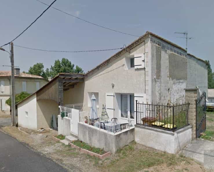 房子 在 Saint-Seurin-sur-l'Isle, 新阿基坦大區 10046398