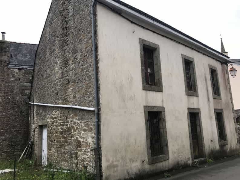 Talo sisään Querrien, Bretagne 10046405
