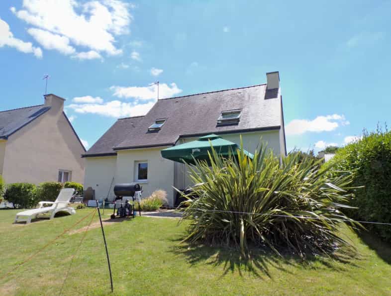 House in Quimperle, Bretagne 10046463