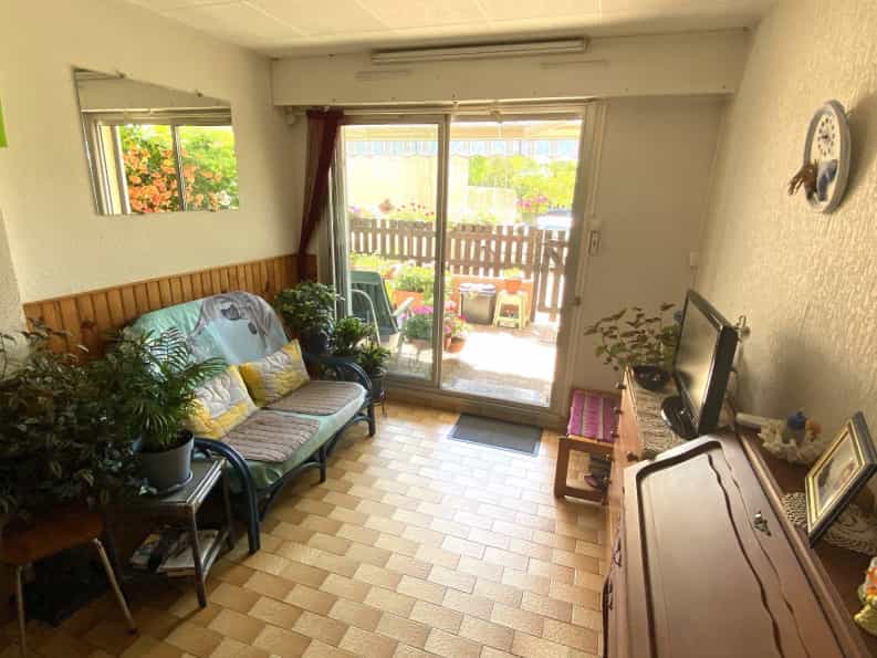 Condominium dans Le Cap d'Agde, Occitanie 10046490