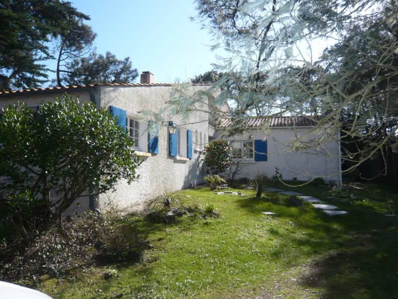 House in Talmont-Saint-Hilaire, Pays de la Loire 10046592
