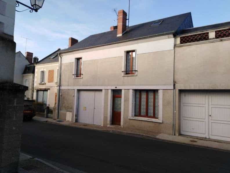 Hus i Écueillé, Centre-Val de Loire 10046611