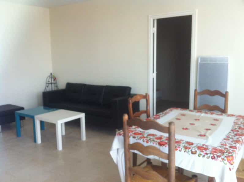 公寓 在 Saint-Georges-de-Didonne, 新阿基坦大區 10046615