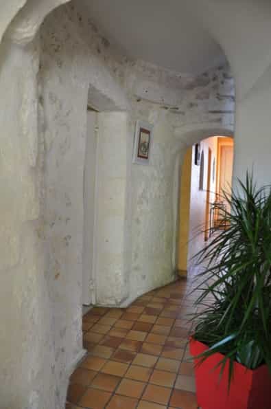 жилой дом в Chateauneuf Sur Charente,  10046915