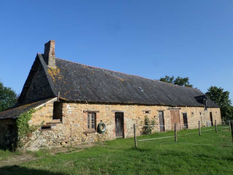 Rumah di Montreuil-sur-Maine, Membayar de la Loire 10047013