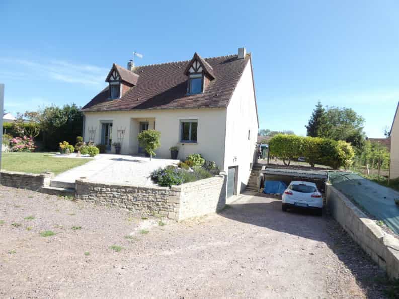 House in Ver-sur-Mer, Normandie 10047044
