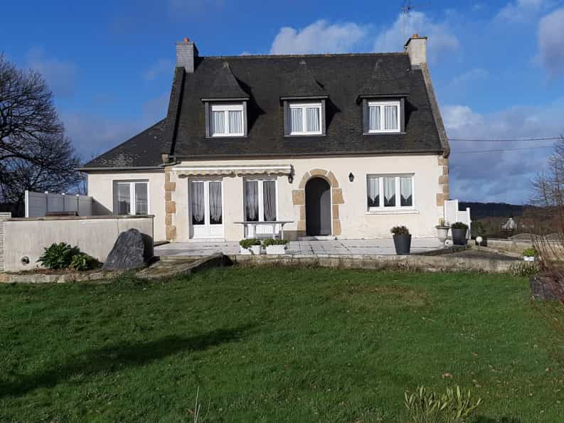 House in Pledran, Bretagne 10047121
