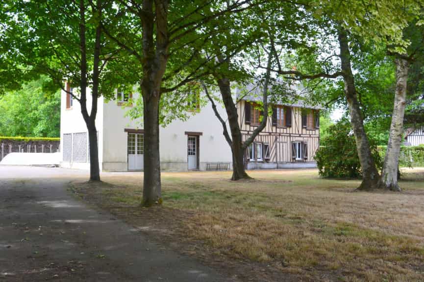 House in Thiberville, Normandie 10047170