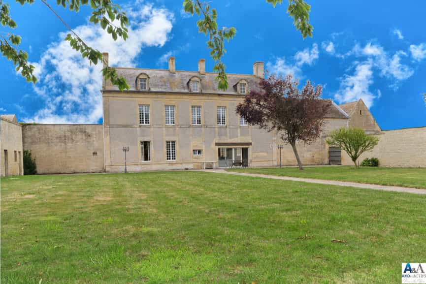 Rumah di Bayeux, Normandia 10047215