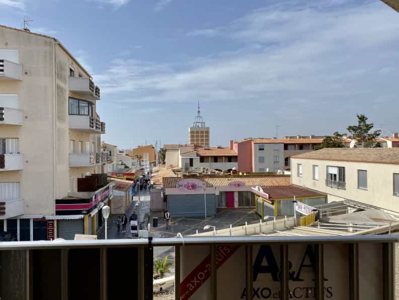Condominio en El Cabo de Agde, Occitania 10047356