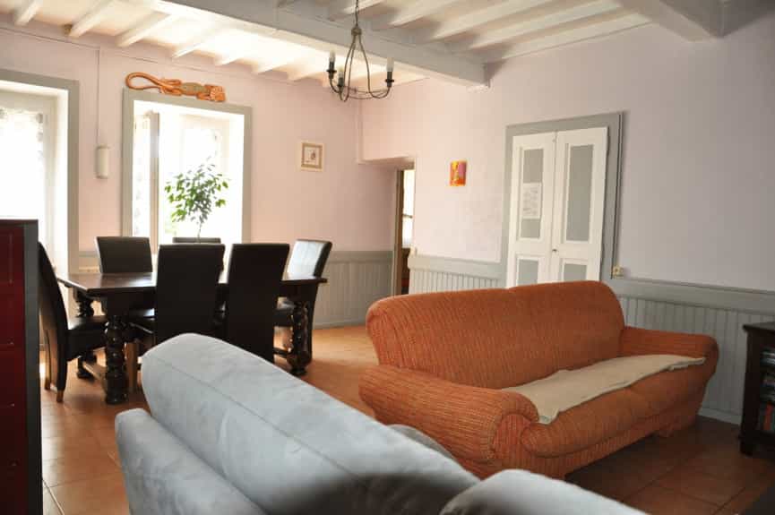 casa en Courtenay, Auvernia-Ródano-Alpes 10047375