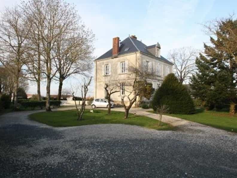 Condominium dans Les Brouzils, Pays de la Loire 10047397