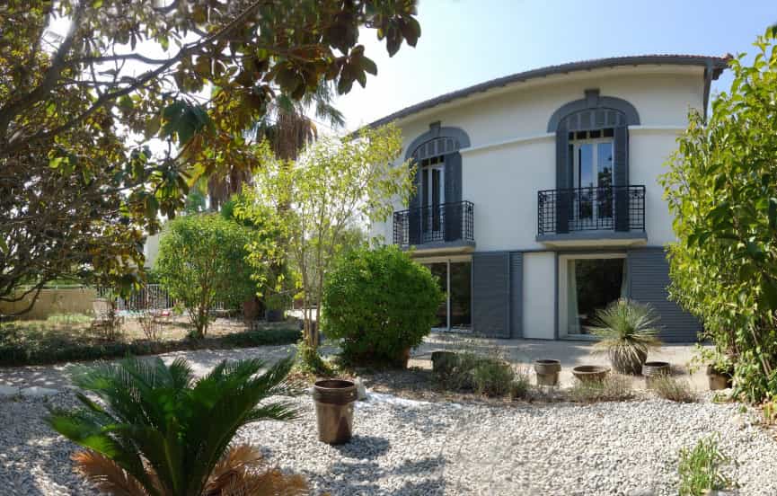 rumah dalam Saint-Jerome, Provence-Alpes-Côte d'Azur 10047443
