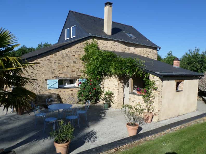 Huis in Champignon, Pays de la Loire 10047499